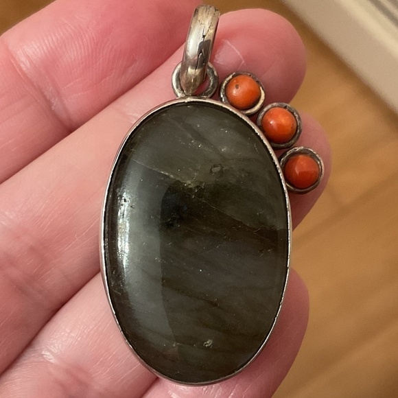 Sterling Silver 925 Labradorite/Red Corall Oval Large Pendant - Picture 3 of 7